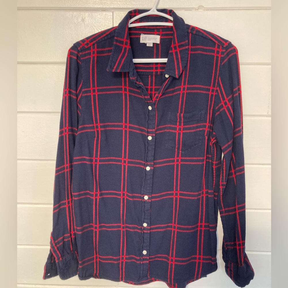 Gap flannel button down